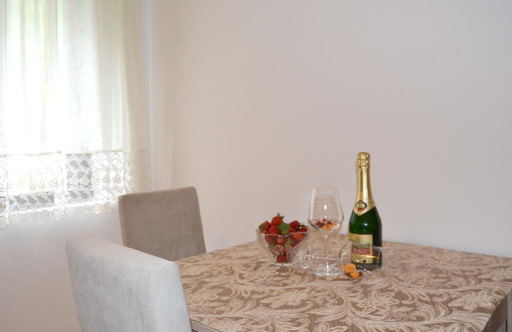 קוטור Apartments Dobrisa מראה חיצוני תמונה