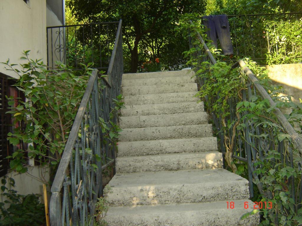 קוטור Apartments Dobrisa מראה חיצוני תמונה